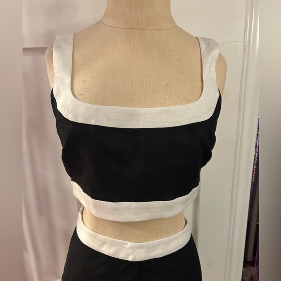 Reformation Robbie Linen Two Piece skirt and tank set - Picture 6 of 12